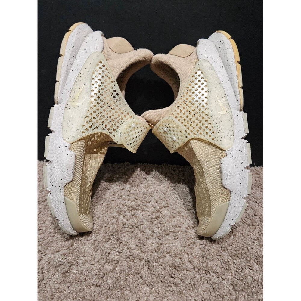 Nike Sock Dart SE Women’s Size 7 Cream Beige Speckled Slip On Running Sneakers.